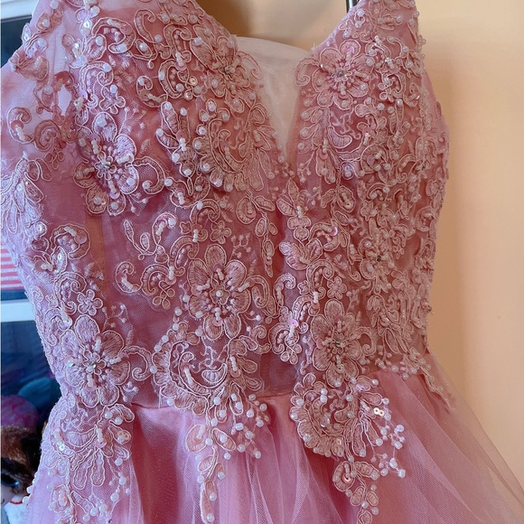 Graduation/Prom dress - Picture 3 of 6